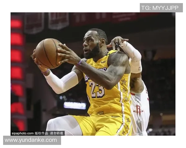 2020年NBA季后赛湖人对火箭第四场精彩对决回顾与分析